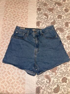 Levi’s High-Waist Blue Denim Women's Shorts